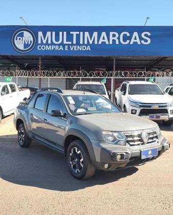 RENAULT OROCH 1.3 TCE FLEX OUTSIDER X-TRONIC RENAULT OROCH 1.3 TCE FLEX OUTSIDER X-TRONIC